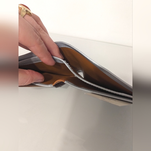 Cole Haan reflective slim wallet - Picture 2 of 5